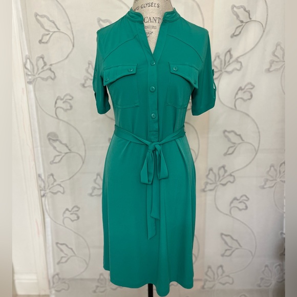 Fenn Wright Manson Dresses & Skirts - Jade green waist cinching knee-length dress